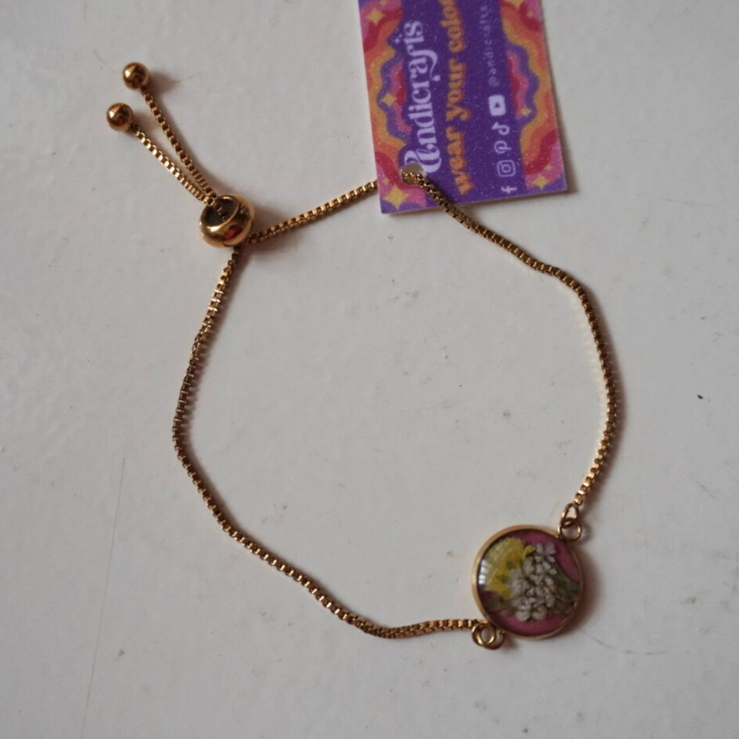 AndiCrafts Accessories | Eternal Bloom Resin Bracelet (Handcrafted Jewelry)